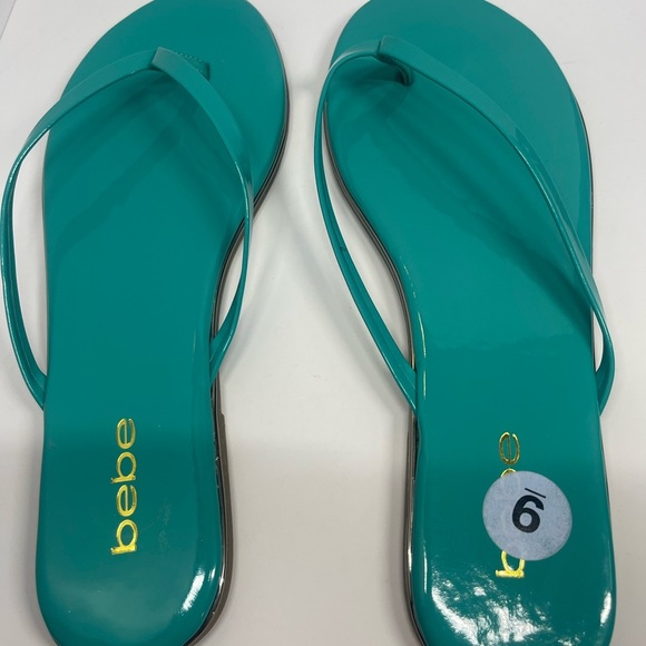 BEBE Women ILISTRA Thong Sandal FLIP FLOPS pool beach shoes Flats 9 Teal Gold - Picture 7 of 11